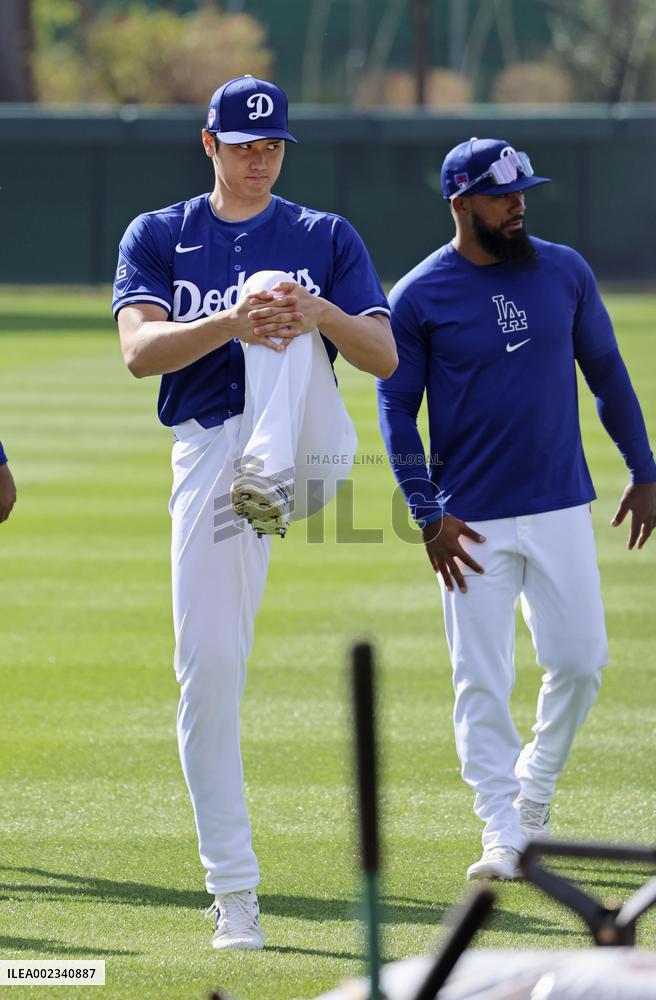 Baseball: MLB spring training