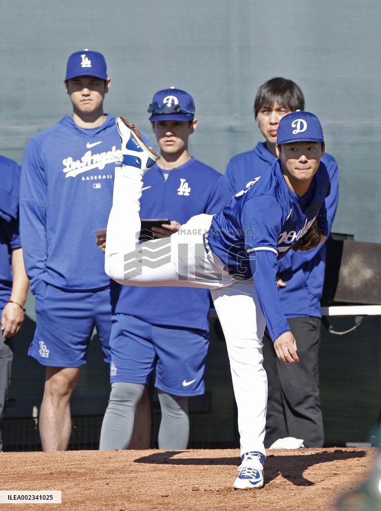 Baseball: MLB spring training