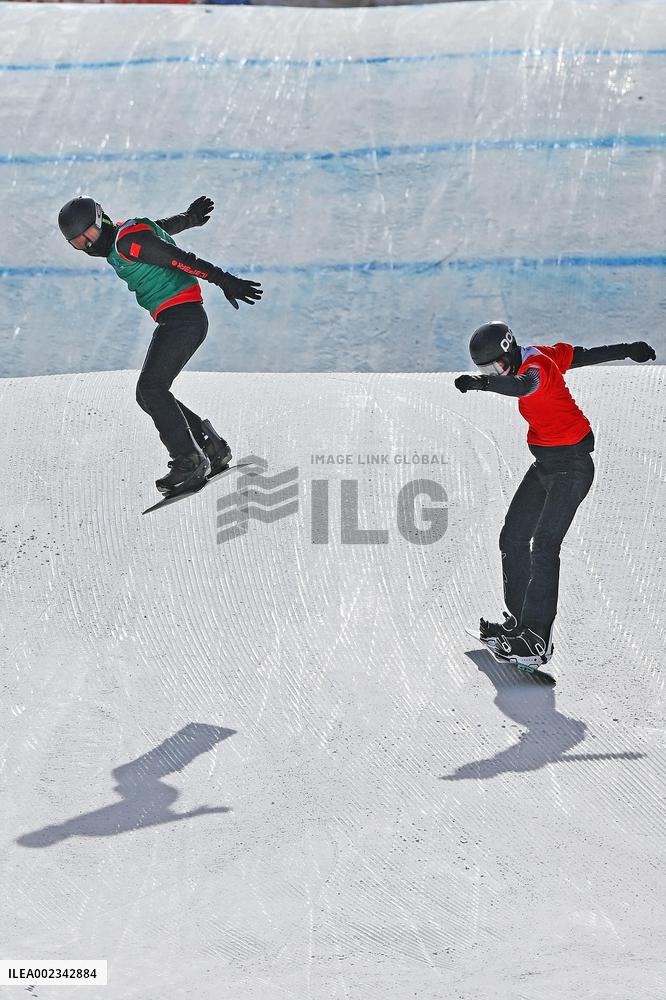 (SP)CHINA-INNER MONGOLIA-ULANQAB-14TH NATIONAL WINTER GAMES-SNOWBOARD-CROSS (CN)