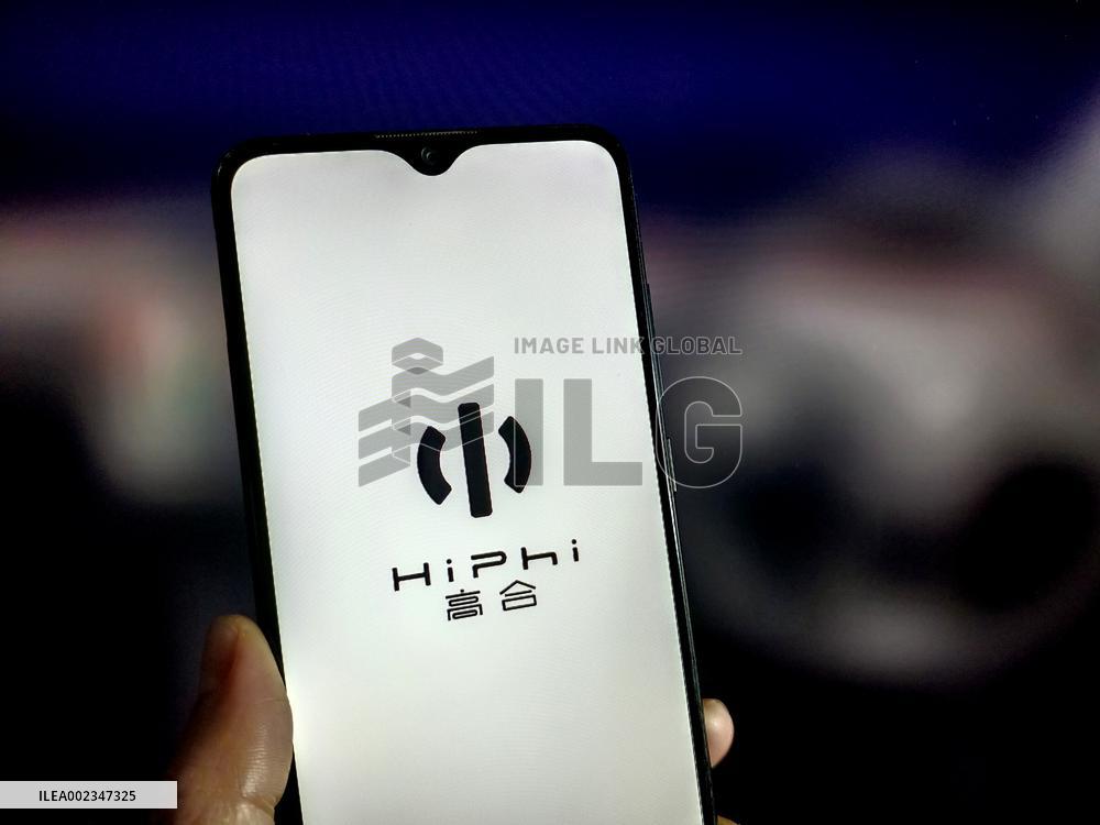 Illustration HiPhi Auto Shuts Down