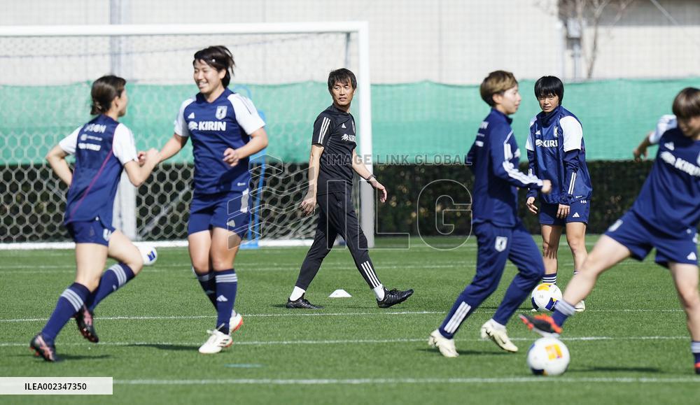 Football: Japan ahead of Olympic qualifier