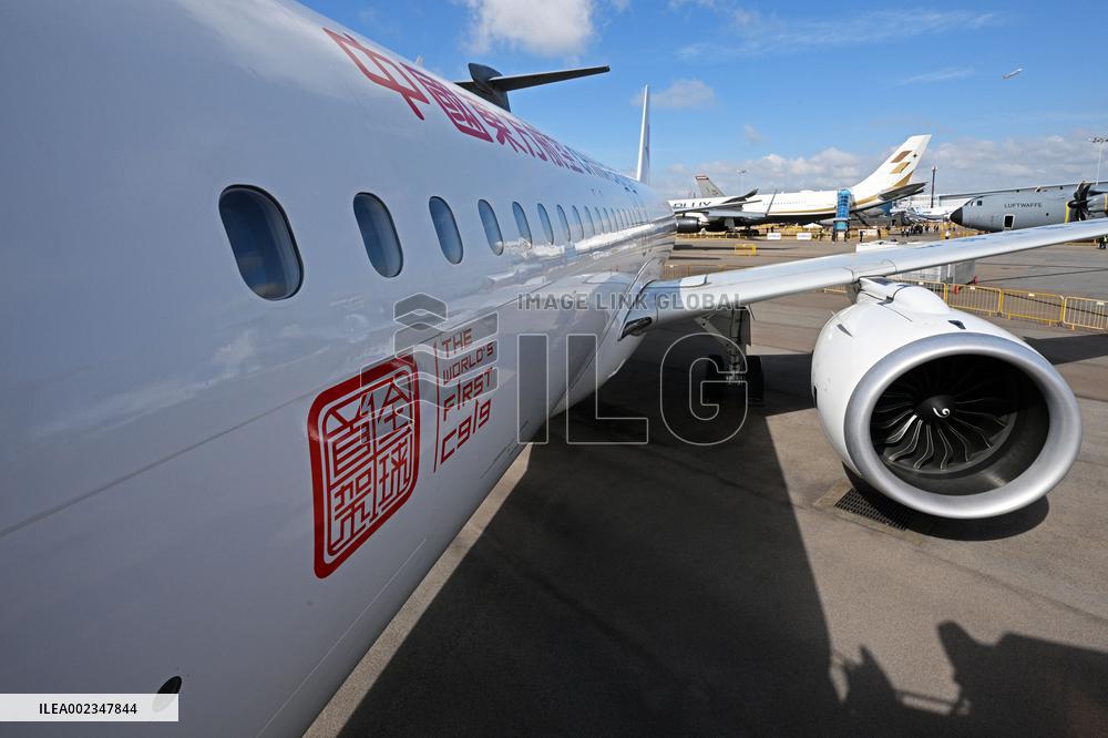 SINGAPORE-AIRSHOW-CHINESE AIRCRAFT-DEBUT