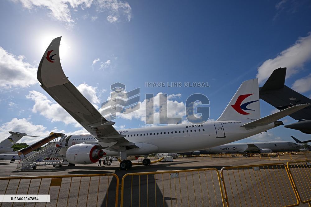 SINGAPORE-AIRSHOW-CHINESE AIRCRAFT-DEBUT
