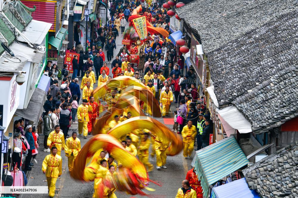 CHINA-GUIZHOU-SHIQIAN-DRAGON DANCE (CN)