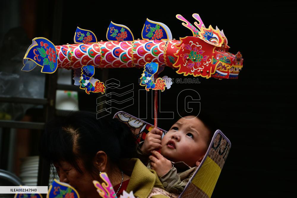 CHINA-GUIZHOU-SHIQIAN-DRAGON DANCE (CN)