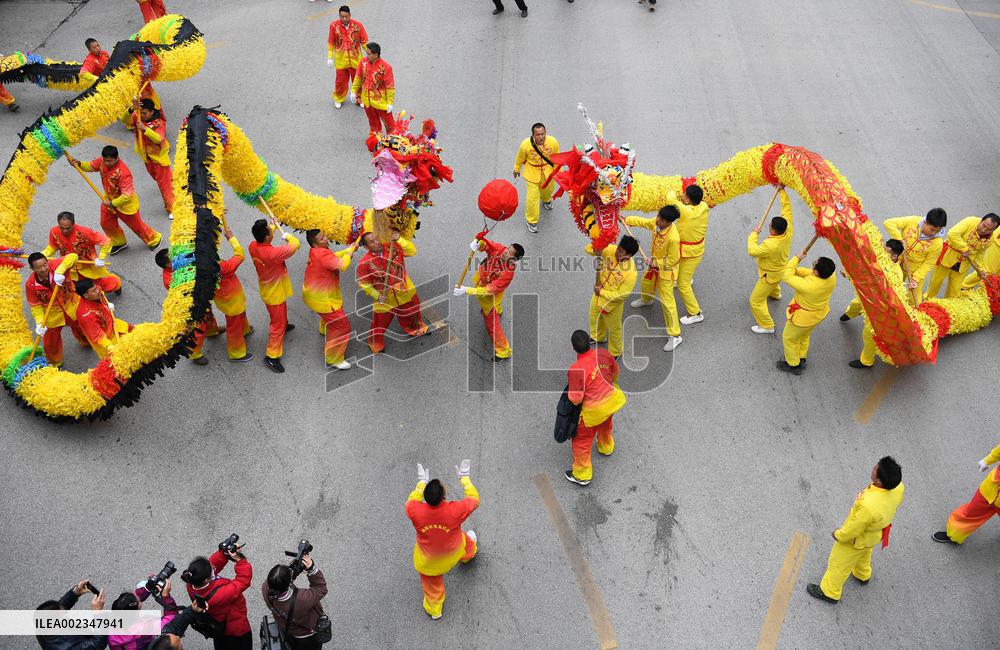 CHINA-GUIZHOU-SHIQIAN-DRAGON DANCE (CN)