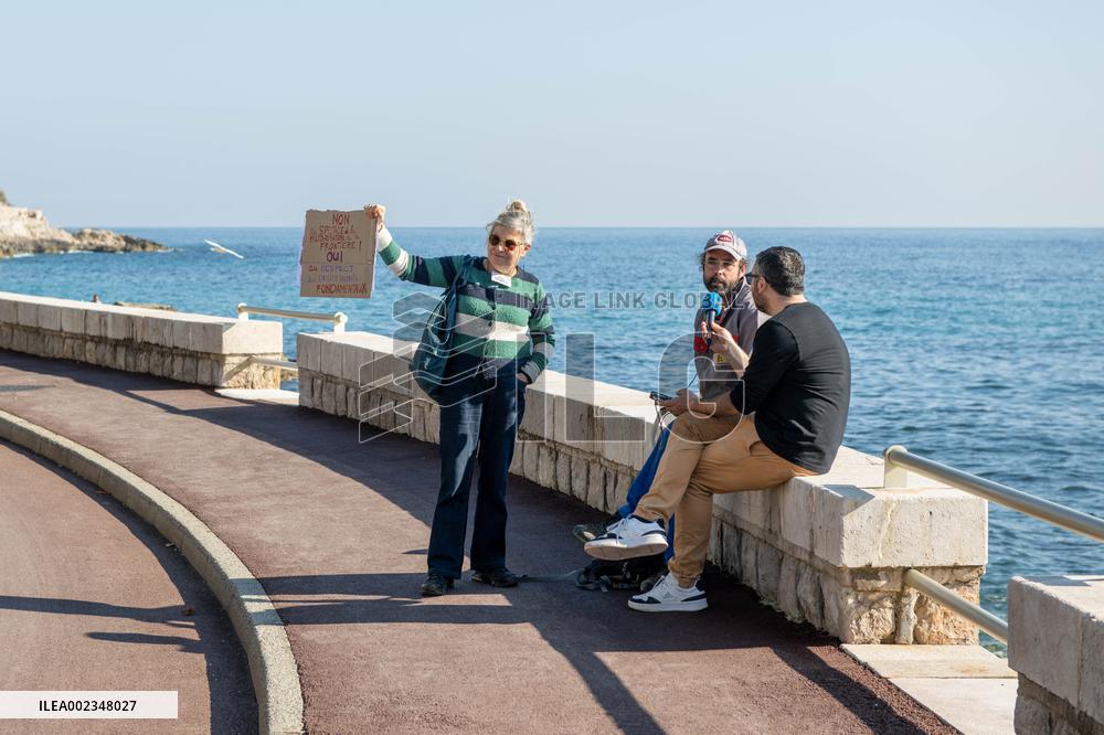 Cedric Herrou Protests Against Jordan Bardella And Fabrice Leggeri Visit - Menton