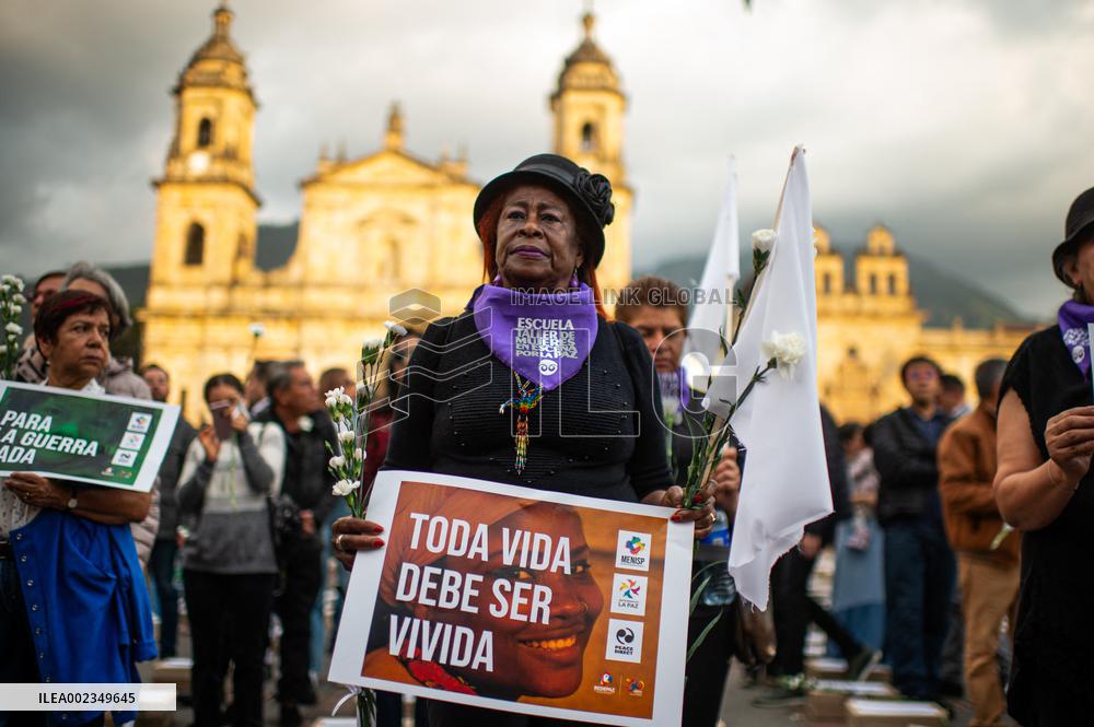 Demonstration Against Social Leaders Assasinations