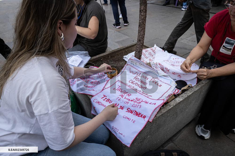 Demonstration Against Social Leaders Assasinations in Medellin