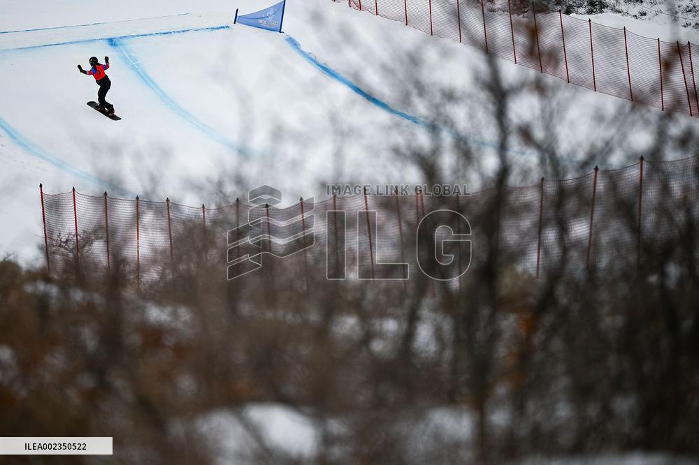 (SP)CHINA-INNER MONGOLIA-ULANQAB-14TH NATIONAL WINTER GAMES-SNOWBOARD-CROSS-MIXED TEAM (CN)