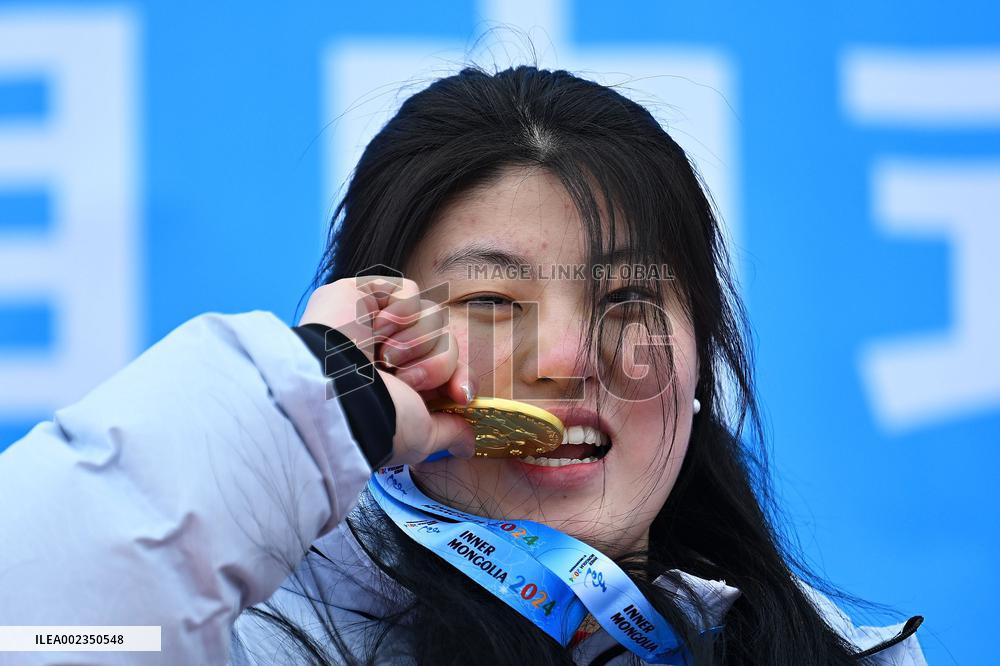 (SP)CHINA-INNER MONGOLIA-ULANQAB-14TH NATIONAL WINTER GAMES-SNOWBOARD-CROSS-MIXED TEAM (CN)