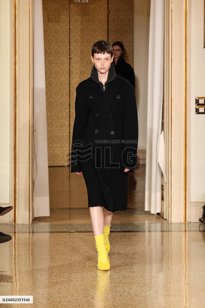 MFW - Onitsuka Tiger Runway