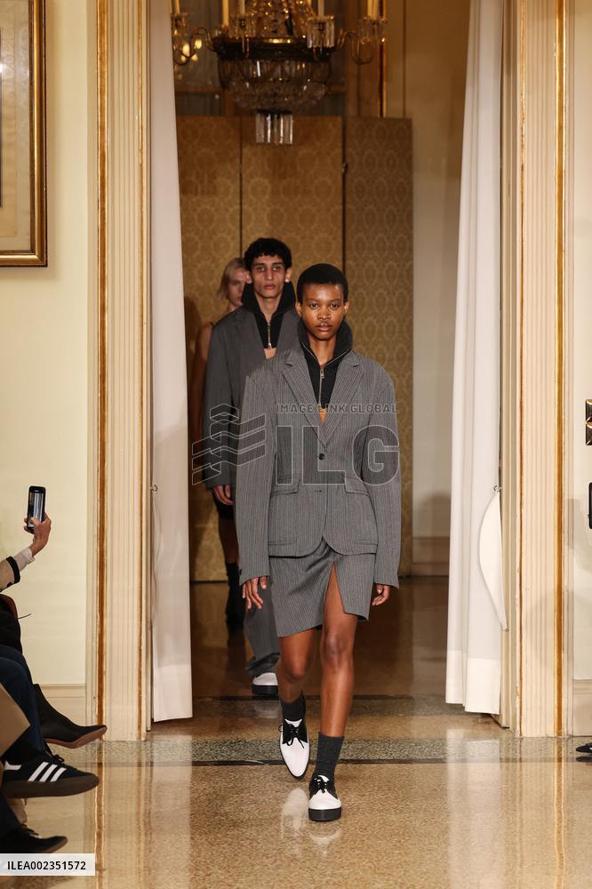 MFW - Onitsuka Tiger Runway