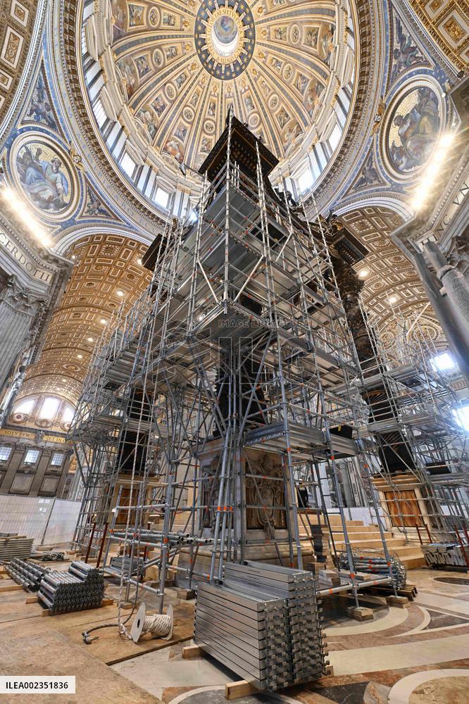 Restoration Work On The Baldachin Of St Peter's Basilica - Vatican