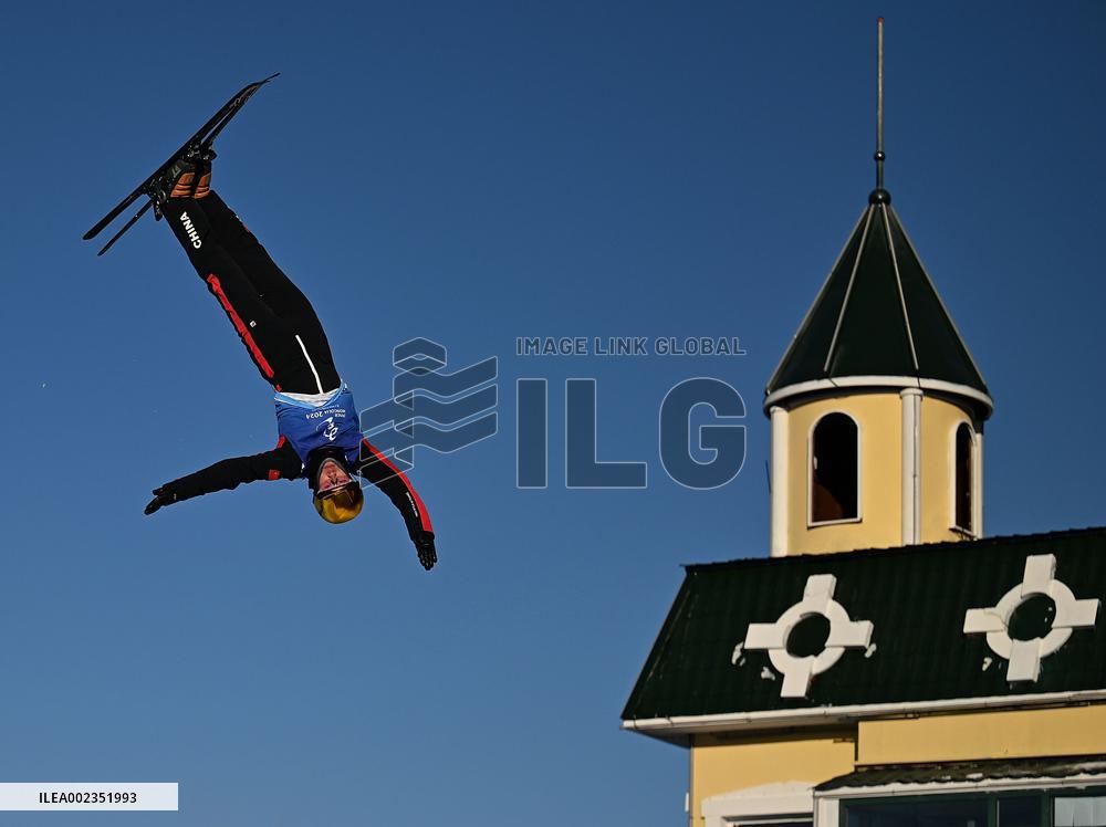 (SP)CHINA-INNER MONGOLIA-HULUN BUIR-14TH NATIONAL WINTER GAMES-FREESTYLE SKIING-MEN'S AERIALS (CN)
