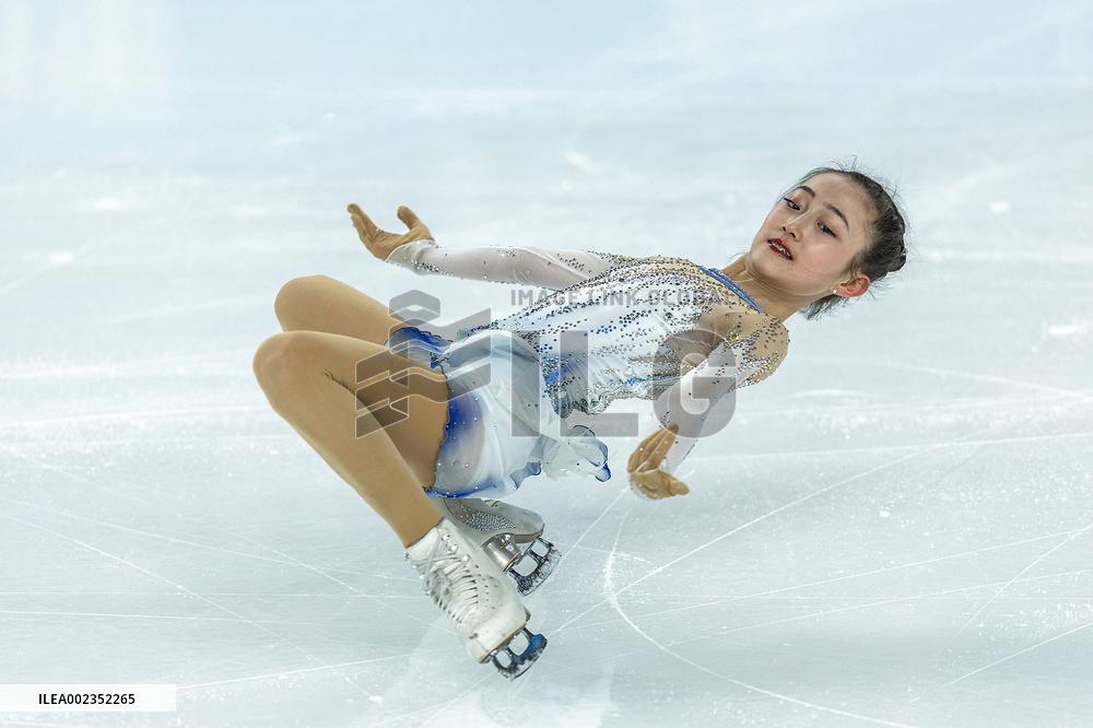 (SP)CHINA-INNER MONGOLIA-HULUN BUIR-14TH NATIONAL WINTER GAMES-FIGURE SKATING-TEAM (CN)