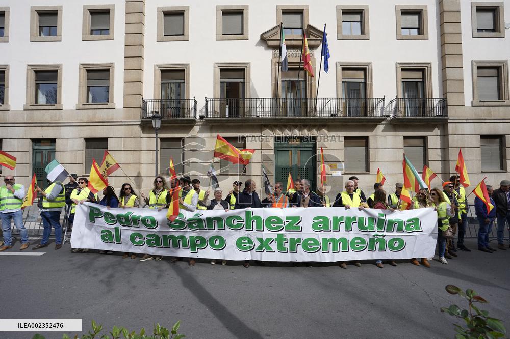 Sixteenth Day of 'Farmers Protest' Across Spain