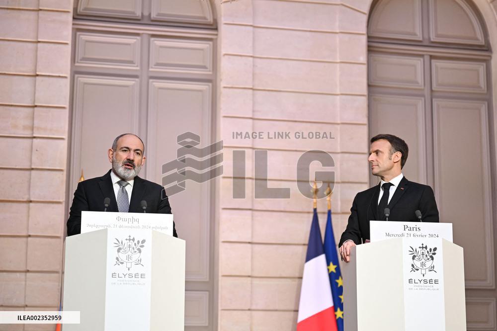 French President Meets PM Of Armenia - Paris