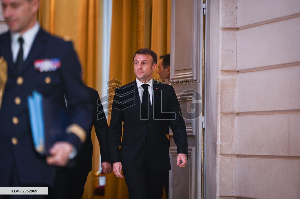 French President Meets PM Of Armenia - Paris