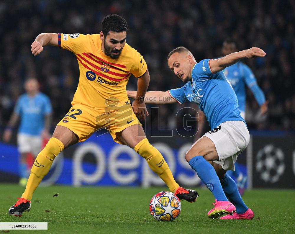 (SP)ITALY-NAPLES-FOOTBALL-CHAMPIONS LEAGUE-ROUND OF 16-NAPLES VS BARCELONA
