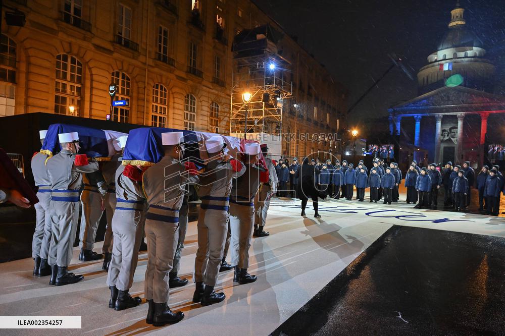 France Inducts Resistance Hero Manouchian Into Pantheon - Paris