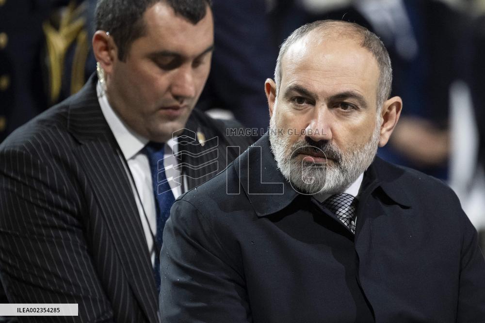 France Inducts Resistance Hero Manouchian Into Pantheon - Paris