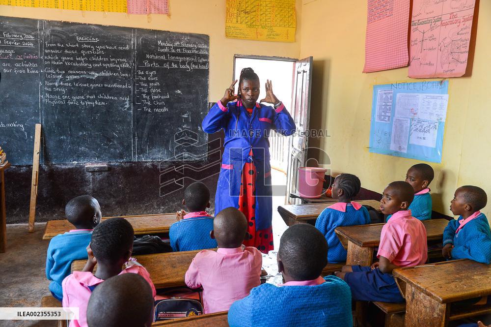 CAMEROON-EDUCATION-MOTHER TONGUE