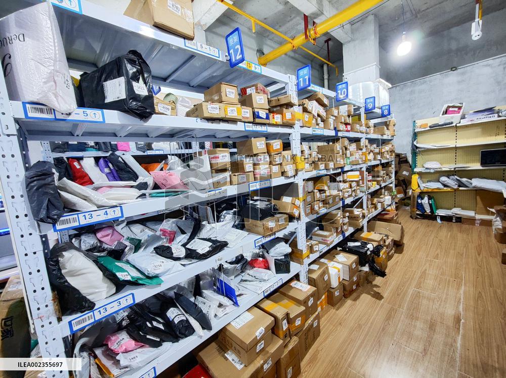 Express Backlog During The Spring Festival Holiday in Enshi