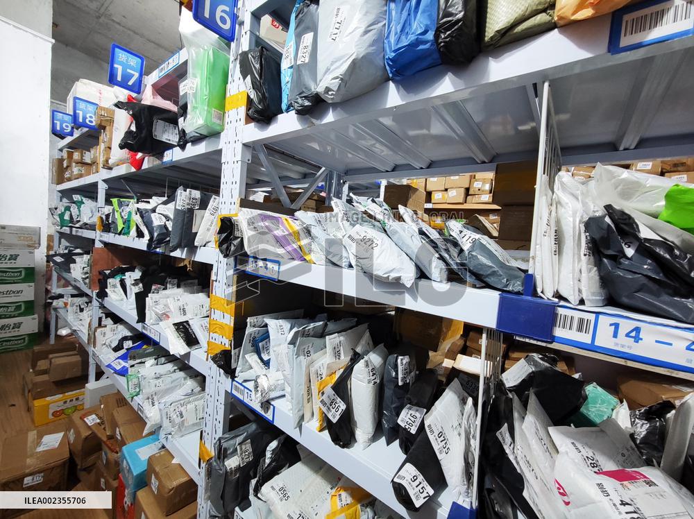 Express Backlog During The Spring Festival Holiday in Enshi