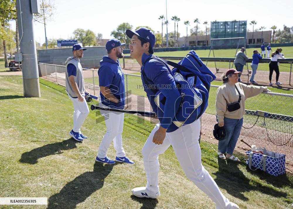 Baseball: MLB spring training