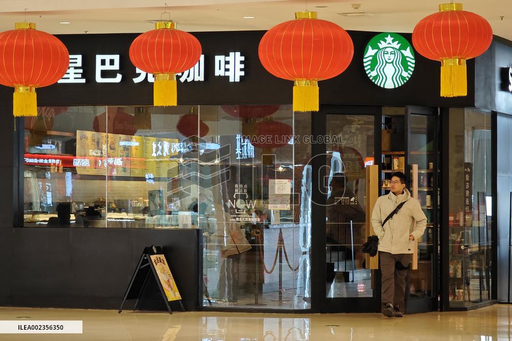Starbucks 7000 Stores in China