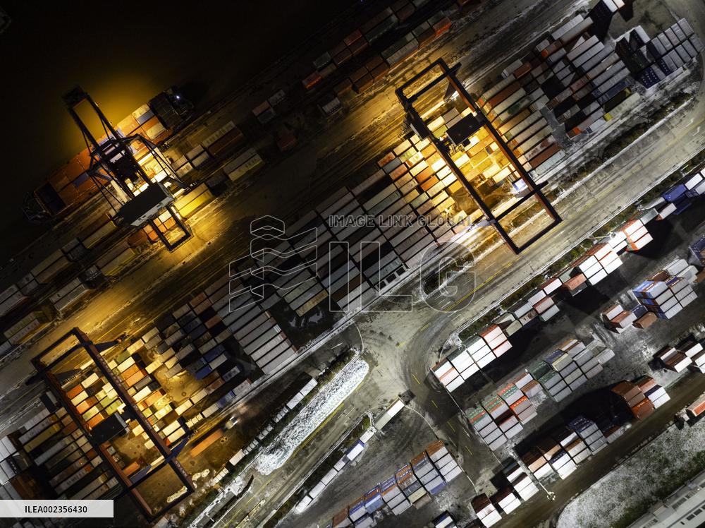 Beijing-Hangzhou Grand Canal Container Terminal in Huai 'an