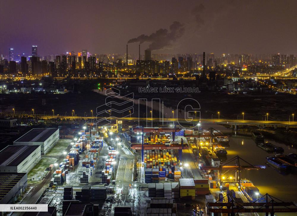 Beijing-Hangzhou Grand Canal Container Terminal in Huai 'an