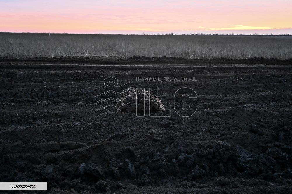 Soldiers of 65th separate mechanized brigade together with adjacent units defend Ukraine in Zaporizhzhia sector