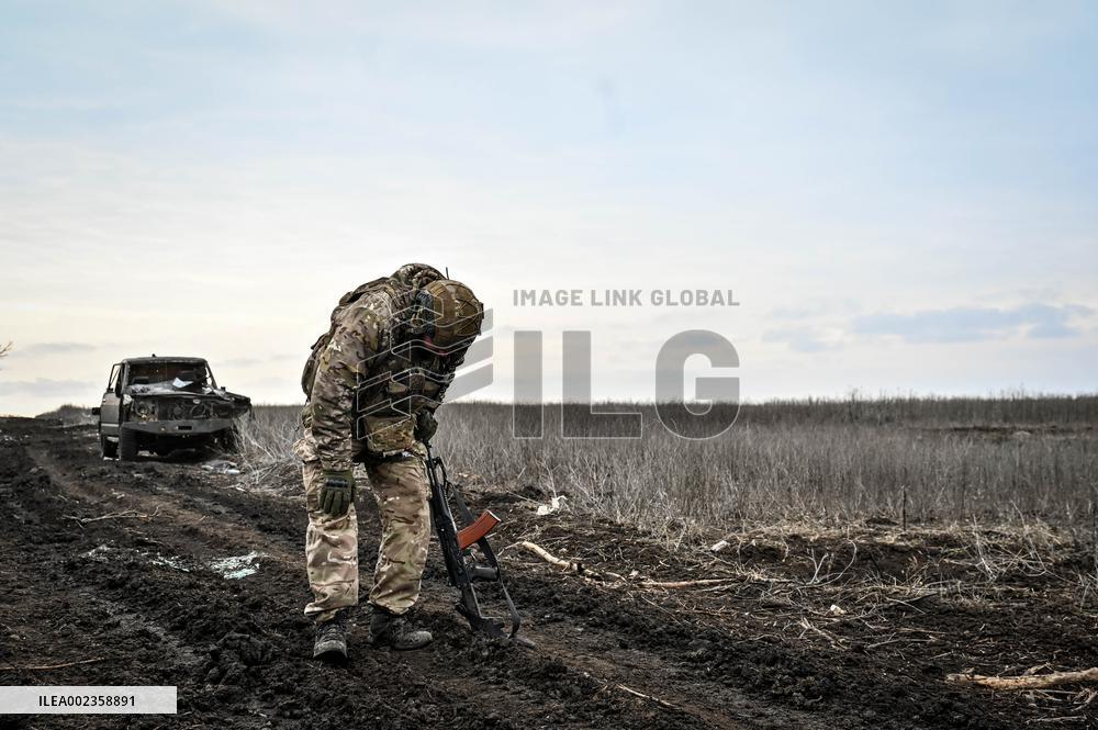 Soldiers of 65th separate mechanized brigade together with adjacent units defend Ukraine in Zaporizhzhia sector