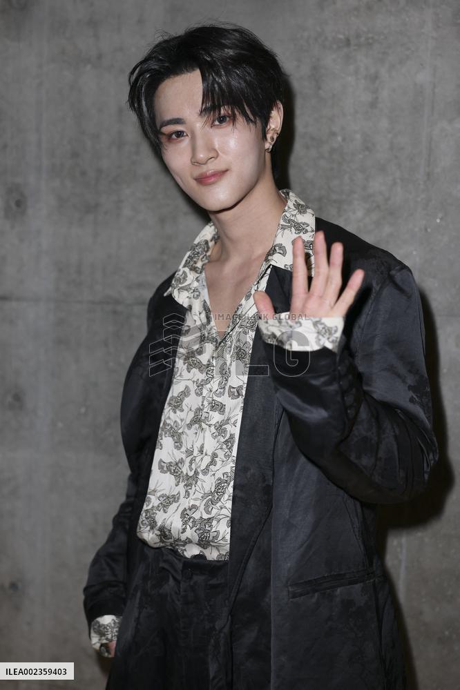 MFW - Emporio Armani Front Row