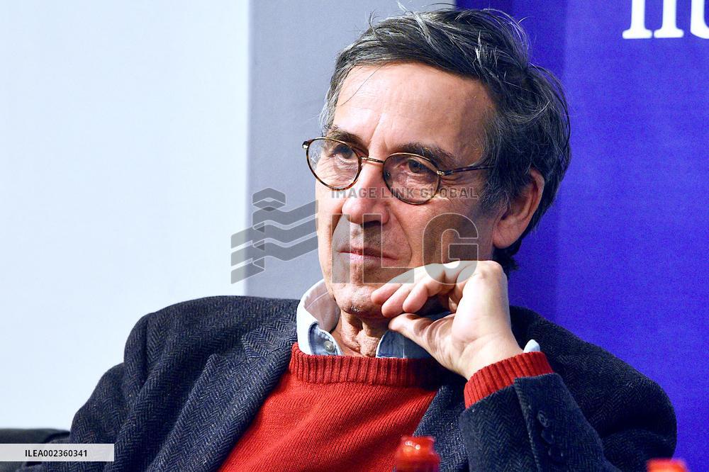 Emmanuel Todd Meets With Readers - Strasbourg