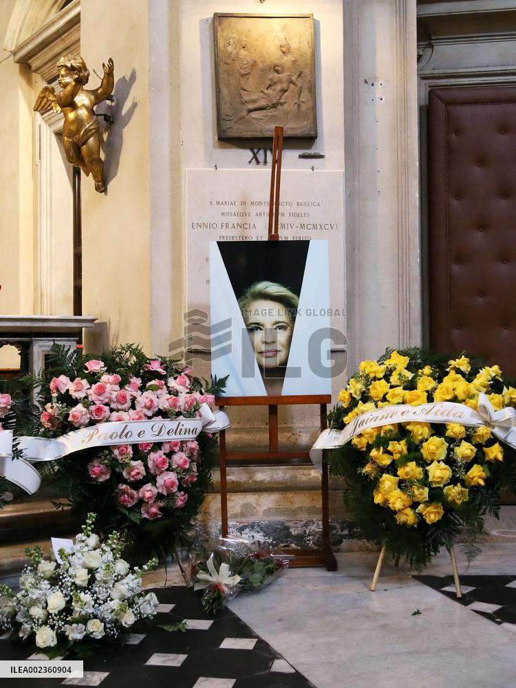 Funeral of Ira von Fürstenberg - Rome