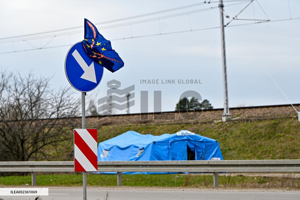 Polish protesters at Shehyni-Medyka border crossing