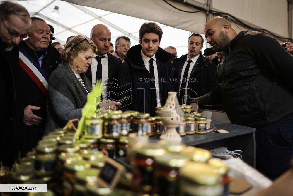PM Attal on visit in the Charente Maritime department