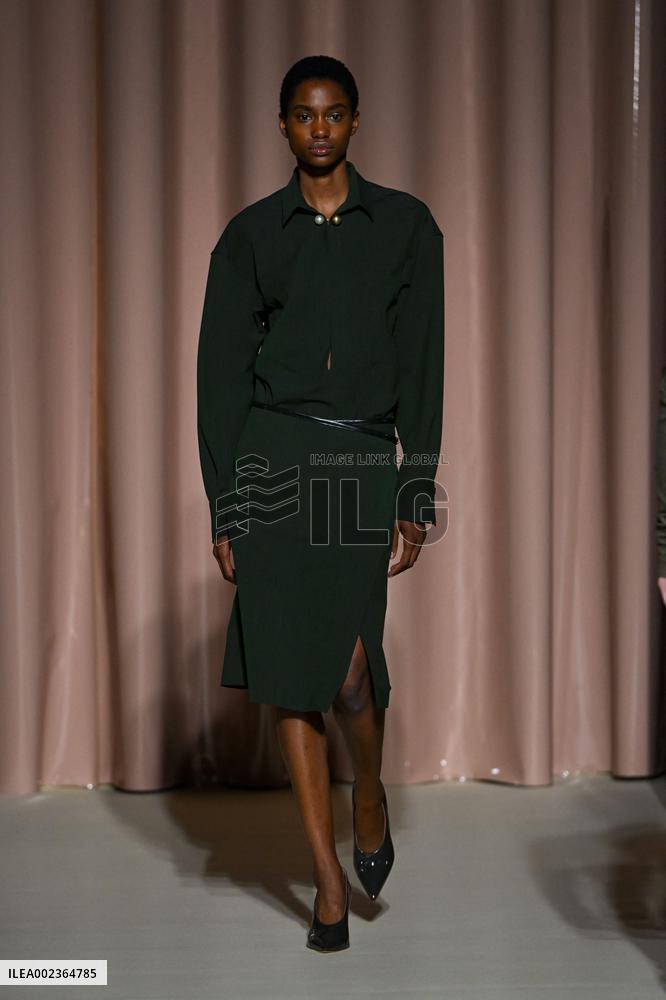 MFW - Philosophy Di Lorenzo Serafini Runway