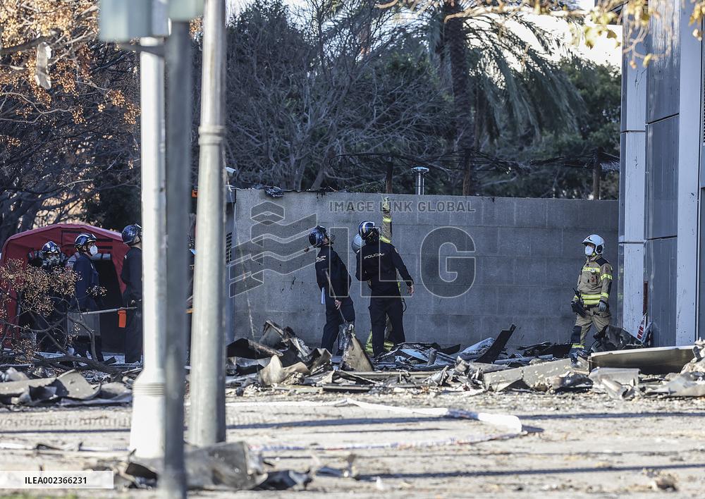 At Least 10 People Dead In High-Rise Fire - Valencia