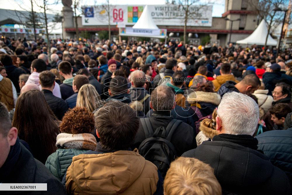 Farmers' Demonstration In Front Of The Agricultural Show - Paris