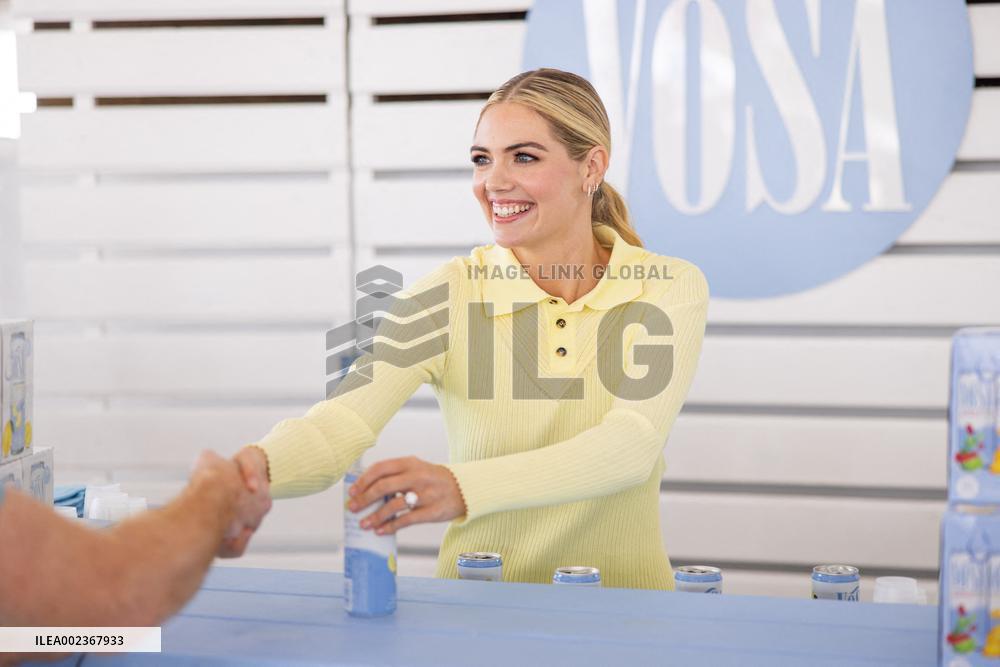 Celebs At SOBEWFF Wine Spectator Trade Day - Miami