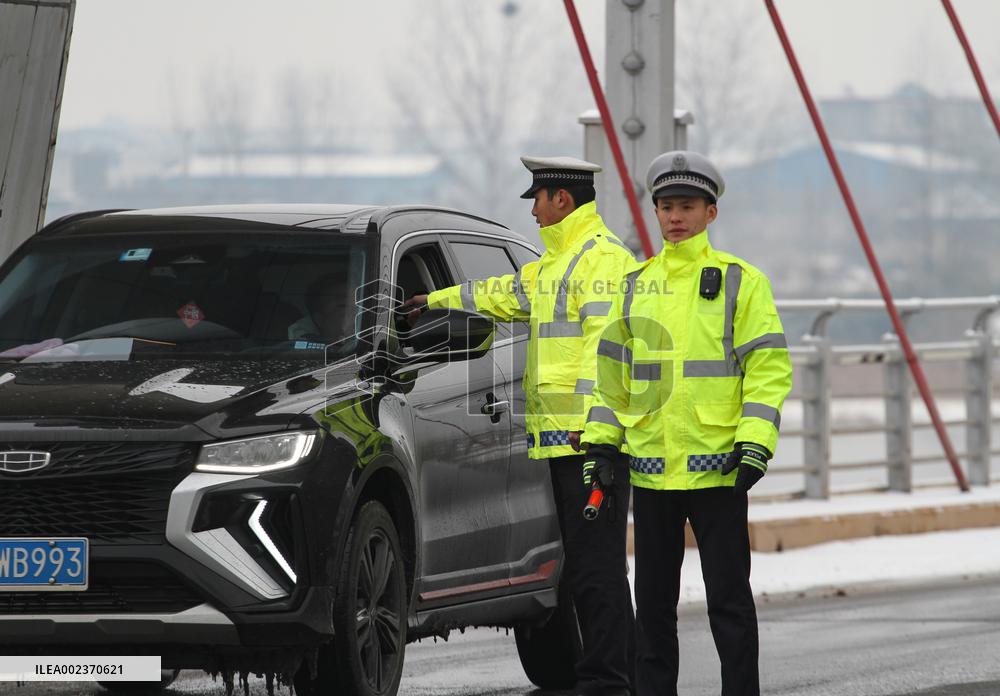 Police on duty in Linyi