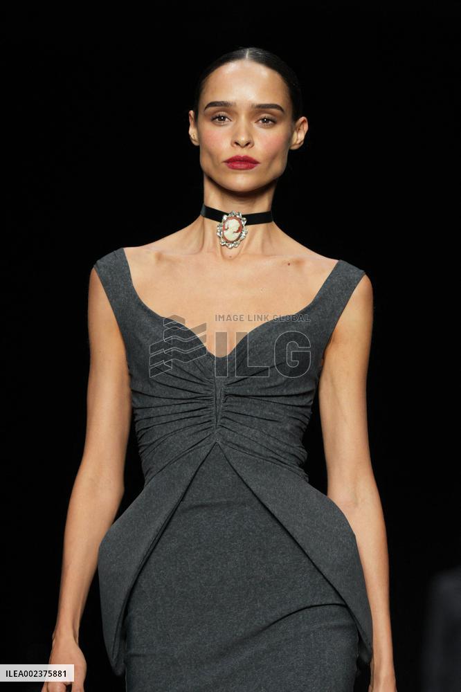 MFW - Chiara Boni La Petite Robe Runway