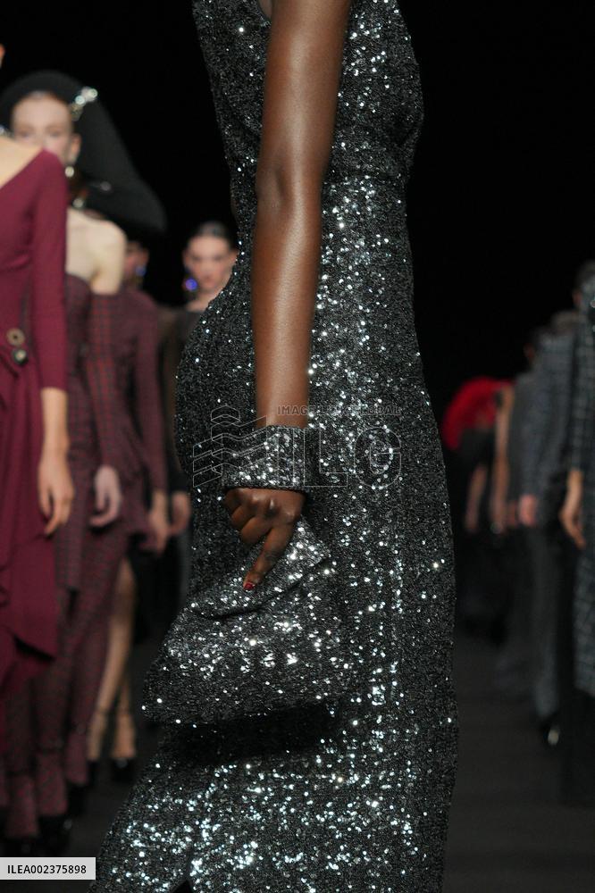 MFW - Chiara Boni La Petite Robe Runway