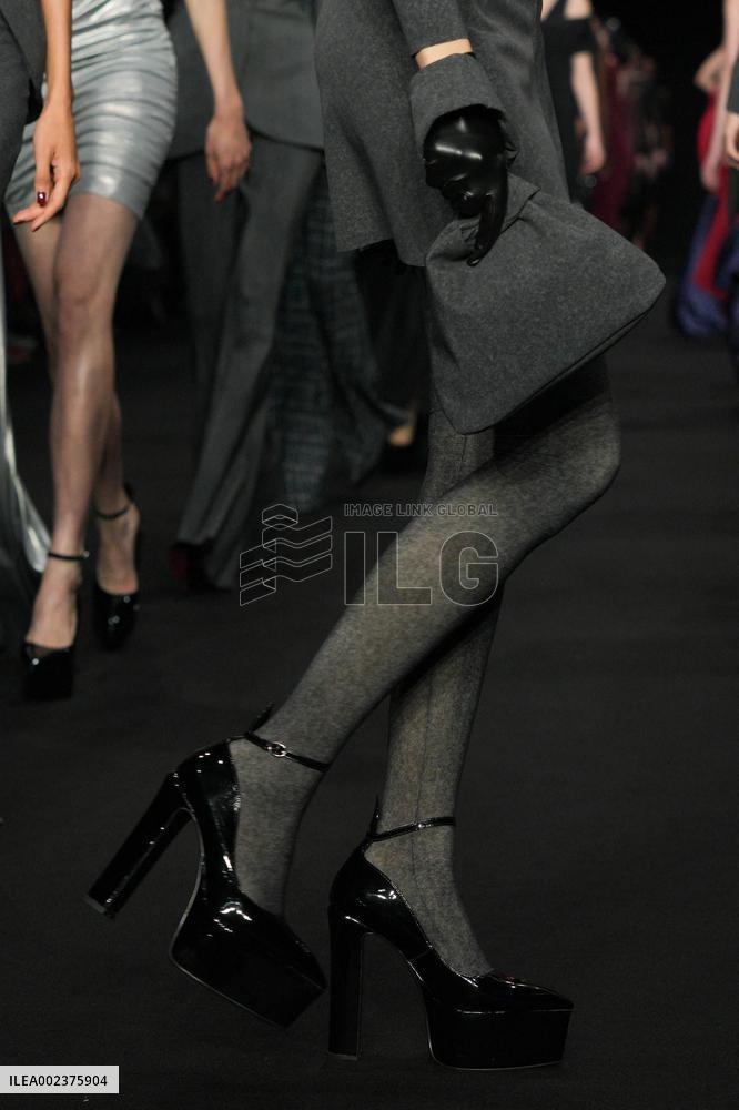 MFW - Chiara Boni La Petite Robe Runway