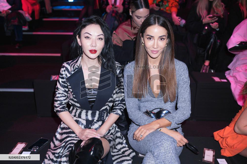 MFW - Chiara Boni La Petite Robe Front Row