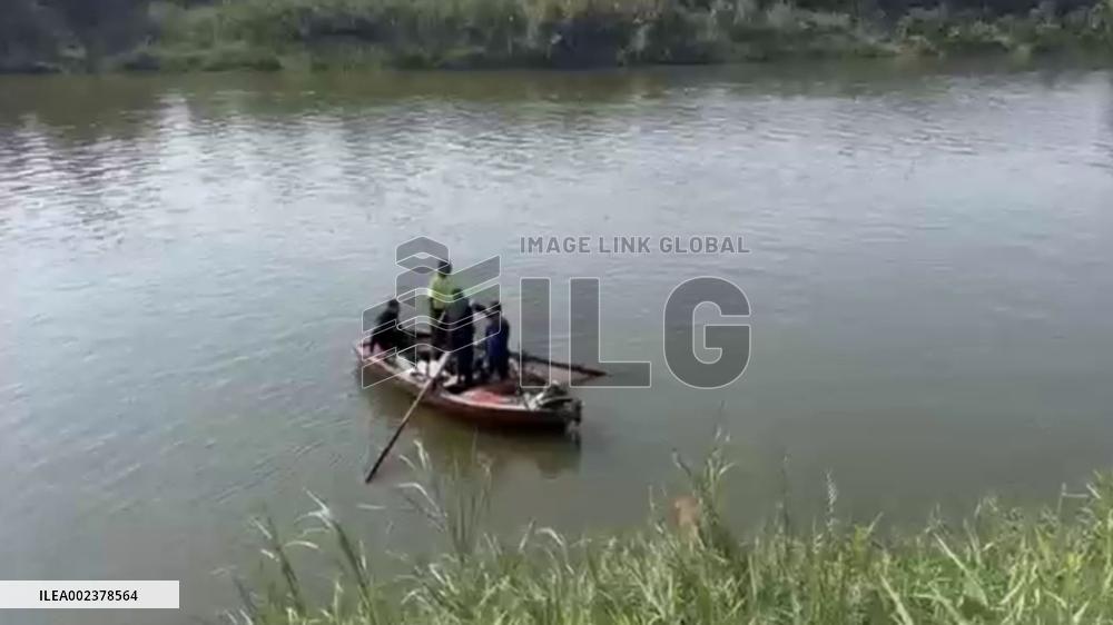 3 killed after ferryboat capsizes in Egypt's Nile River
